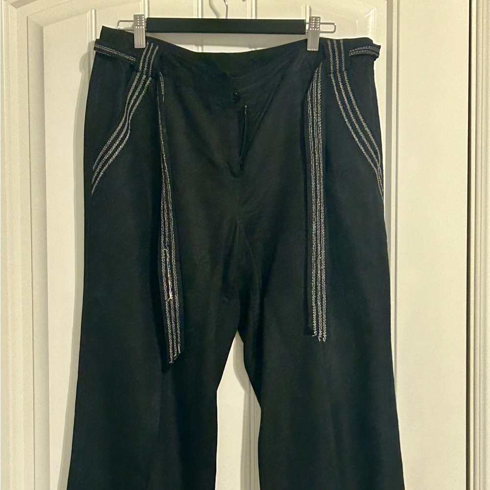 Larry Levine Black linen Pants with White Embroidery Details